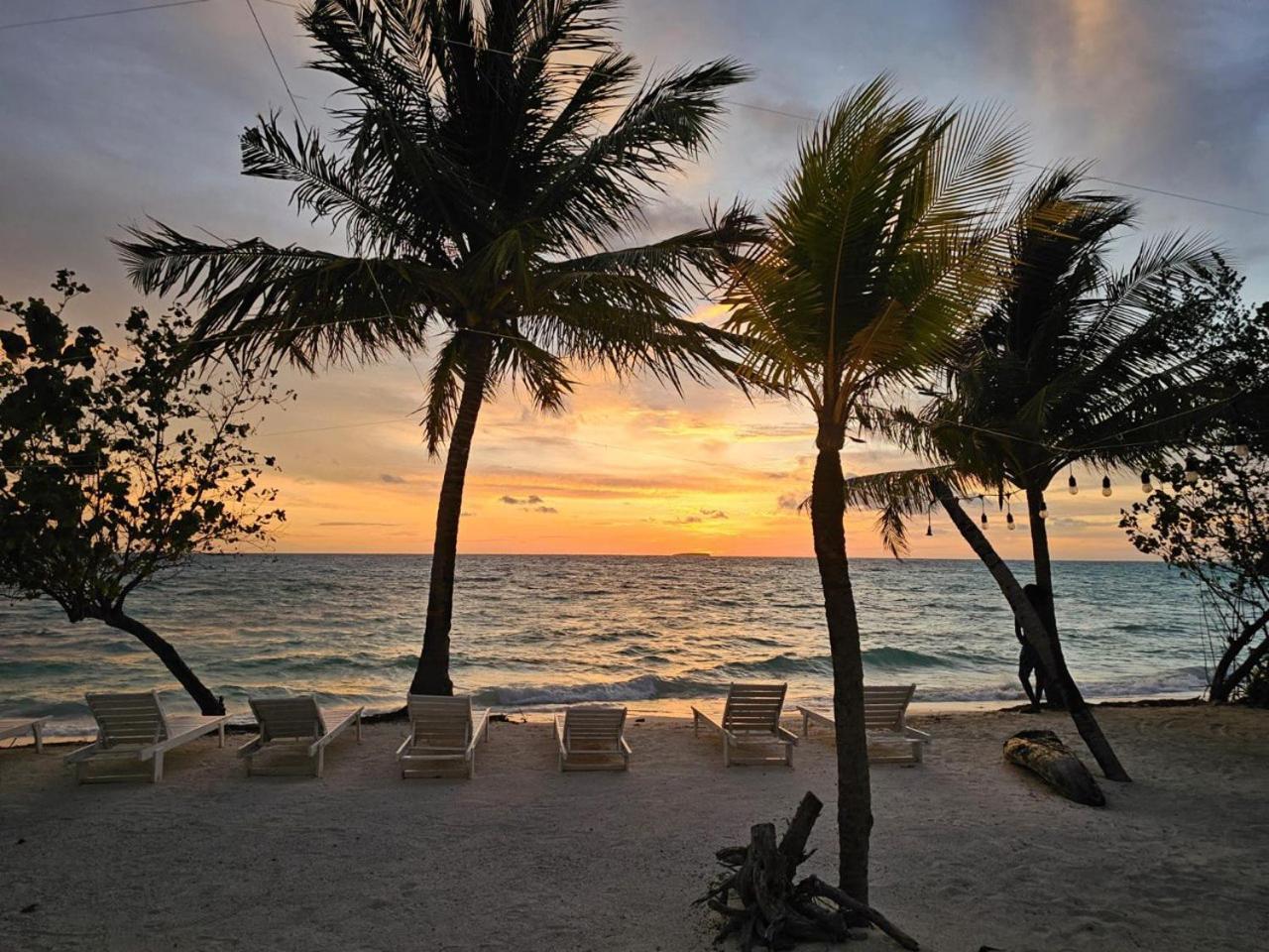 The Sunset Villa Дифуши Екстериор снимка