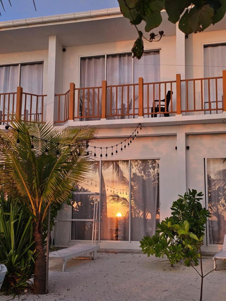 The Sunset Villa Дифуши Екстериор снимка